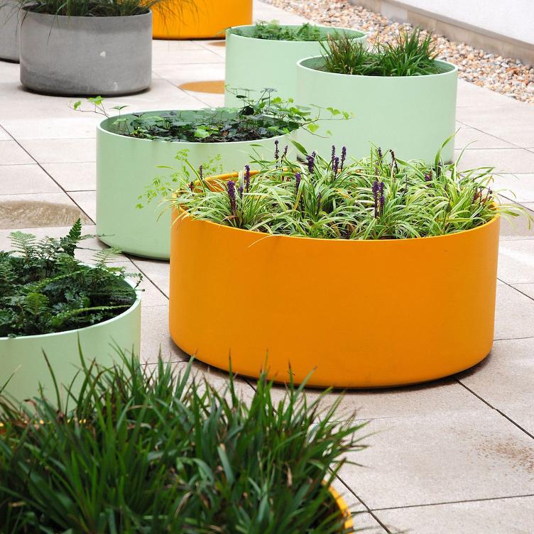 Pflanzengefäss Delta von Eternit, Eternit, Blumentopf + Pflanzengefäss, Gartenmöbel