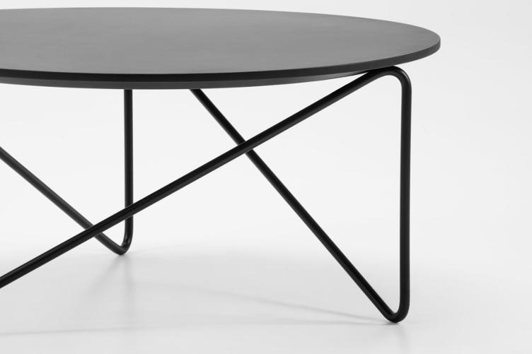 Polygon Beistelltisch von Prostoria, Prostoria, Beistelltisch + Couchtisch, Wohnmöbel