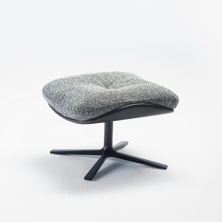 Rei Hochlehner mit oder ohne Ottoman, Prostoria, Sessel, Wohnmöbel