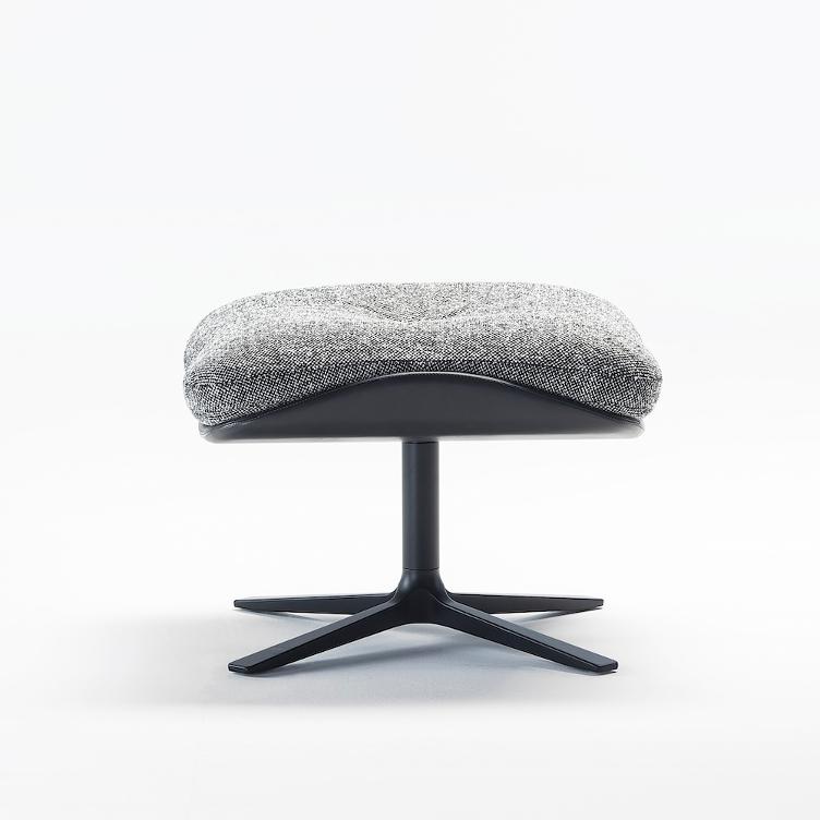 Rei Hochlehner mit oder ohne Ottoman, Prostoria, Sessel, Wohnmöbel