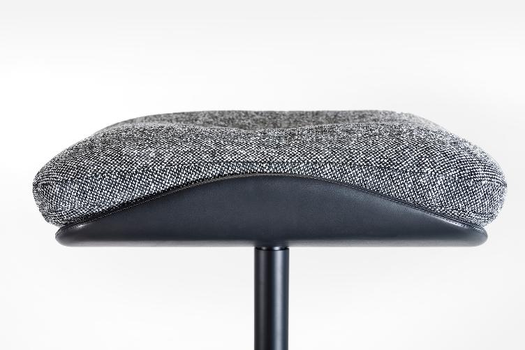 Rei Hochlehner mit oder ohne Ottoman, Prostoria, Sessel, Wohnmöbel