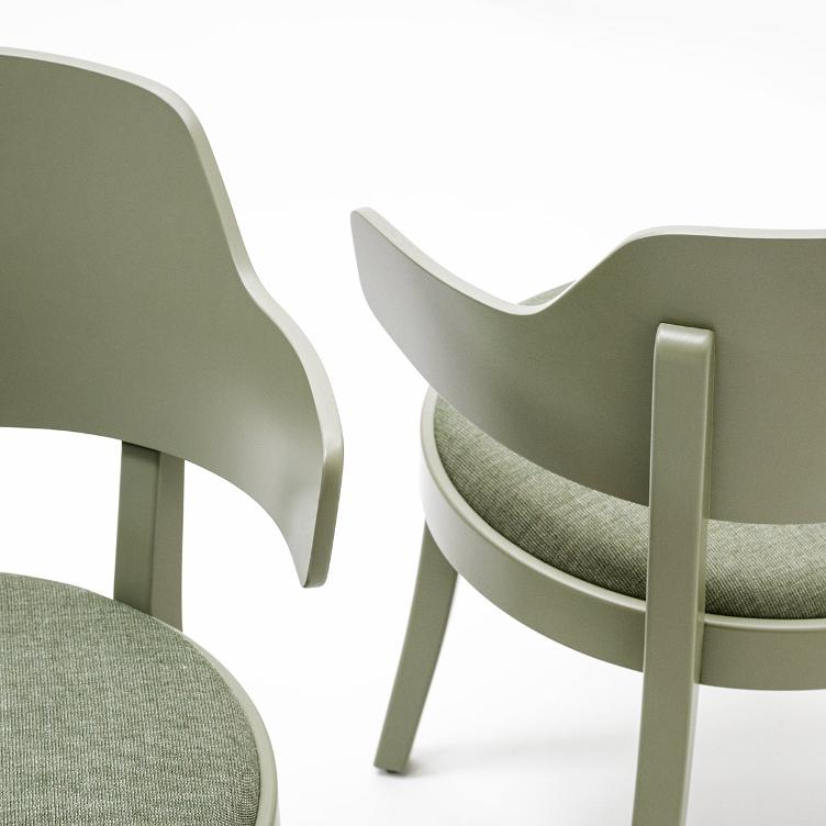 seley 1-423 Sessel von horgenglarus | farbig, horgenglarus, Frédéric Dedelley, Sessel, Wohnmöbel