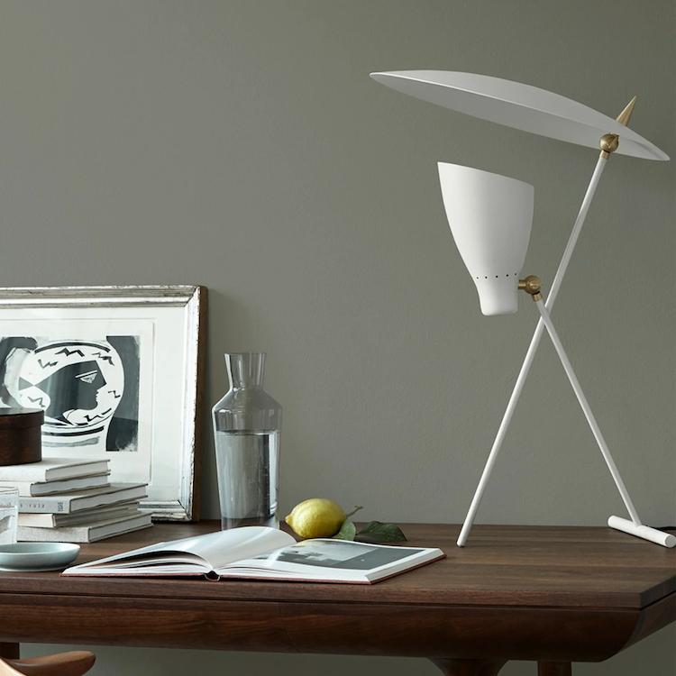 Silhouette Tischleuchte von Svend Aage Holm-Sørensen, Warm Nordic, Svend Aage Holm-Sørensen, Tischleuchten, Leuchten