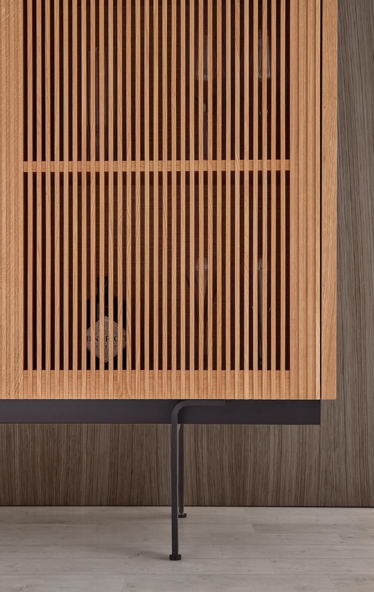 Stockholm Highboard von Punt | Kommode STH224, Punt, Mario Ruiz, Sideboard + Kommode, Wohnmöbel