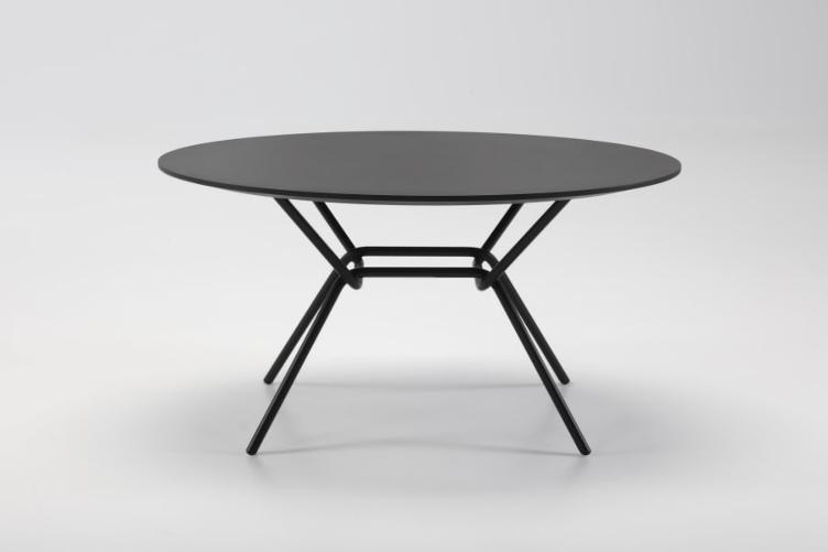 Strain Low Beistelltisch von Prostoria | Ø 70 cm, Prostoria, Beistelltisch + Couchtisch, Wohnmöbel