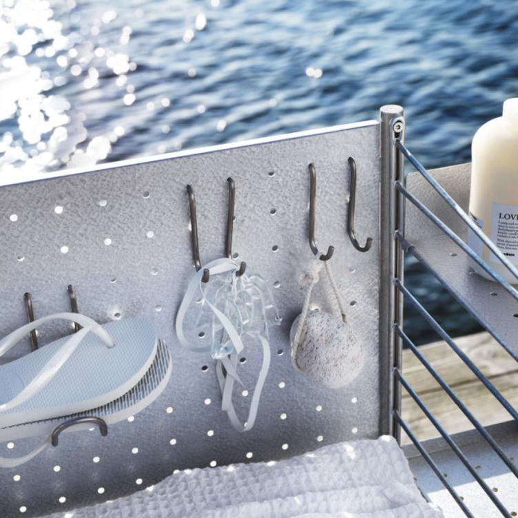 String Regal für den Aussenbereich, String Furniture, Diverses, Gartenmöbel