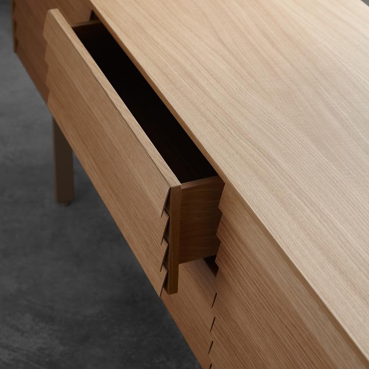 Sussex Sideboard von Punt | Modelle SSX301 und SSX302, Punt, Sideboard + Kommode, Wohnmöbel