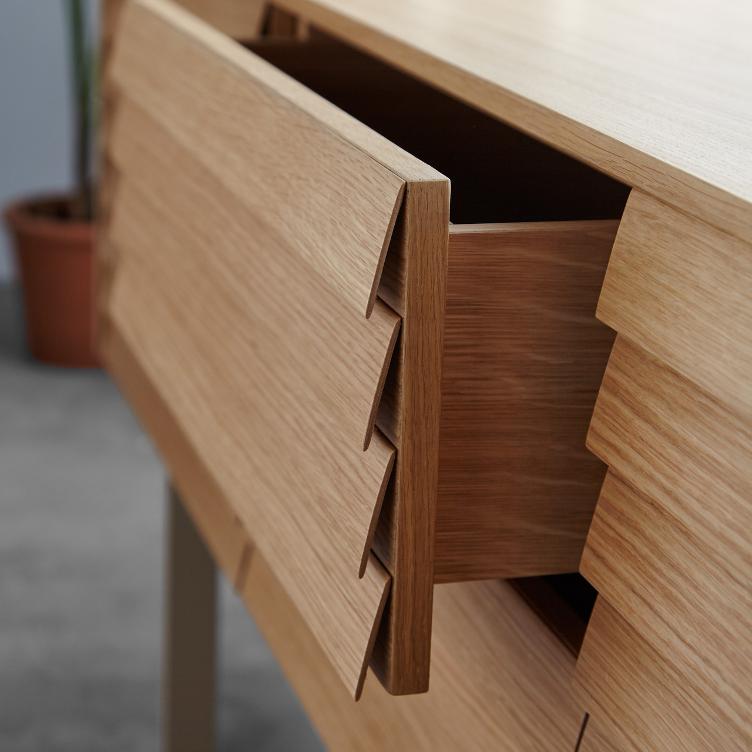 Sussex Sideboard von Punt | Modelle SSX301 und SSX302, Punt, Sideboard + Kommode, Wohnmöbel