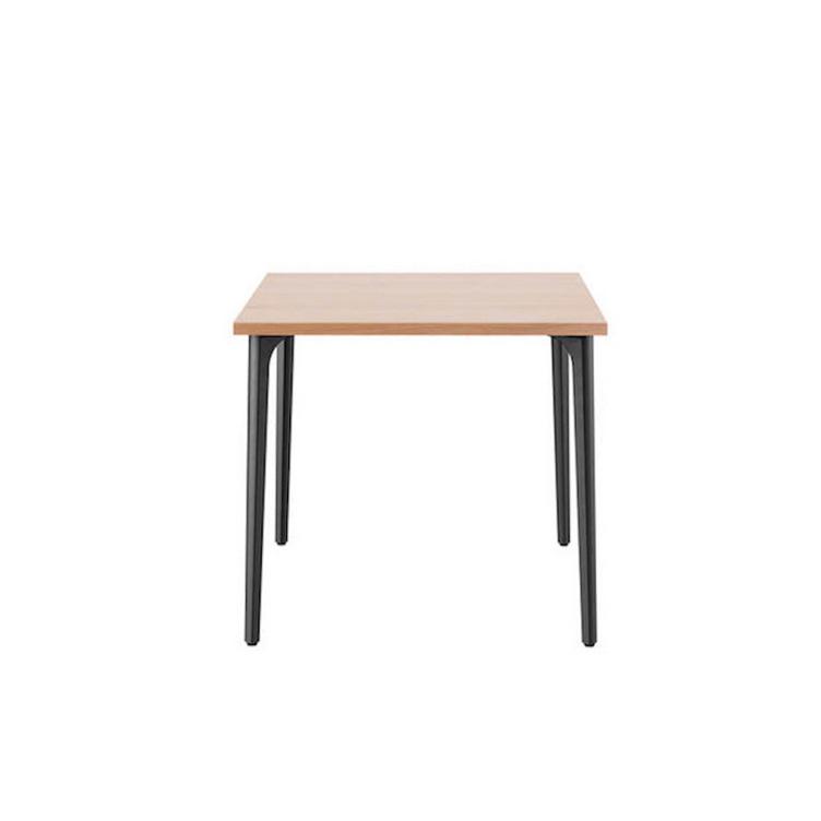 podia t-1804 Tisch von horgenglarus | quadratisch 80x80cm / 90x90cm, horgenglarus, Moritz Schlatter, Tisch, Wohnmöbel
