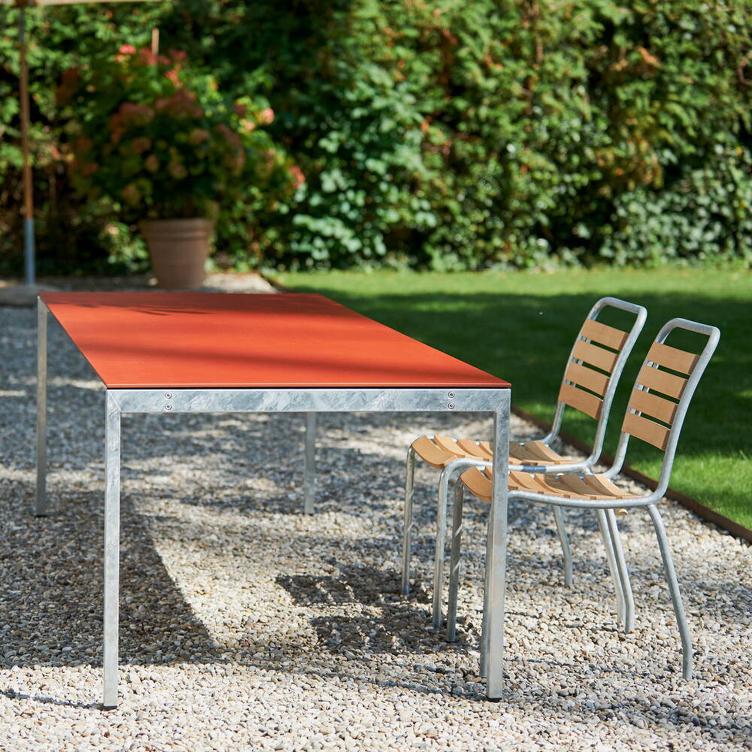 Thesis Gartentisch von Atelier Alinea | quadratisch oder rechteckig 79 - 300 cm, Atelier Alinea, Markus Amrein, Tisch, Gartenmöbel