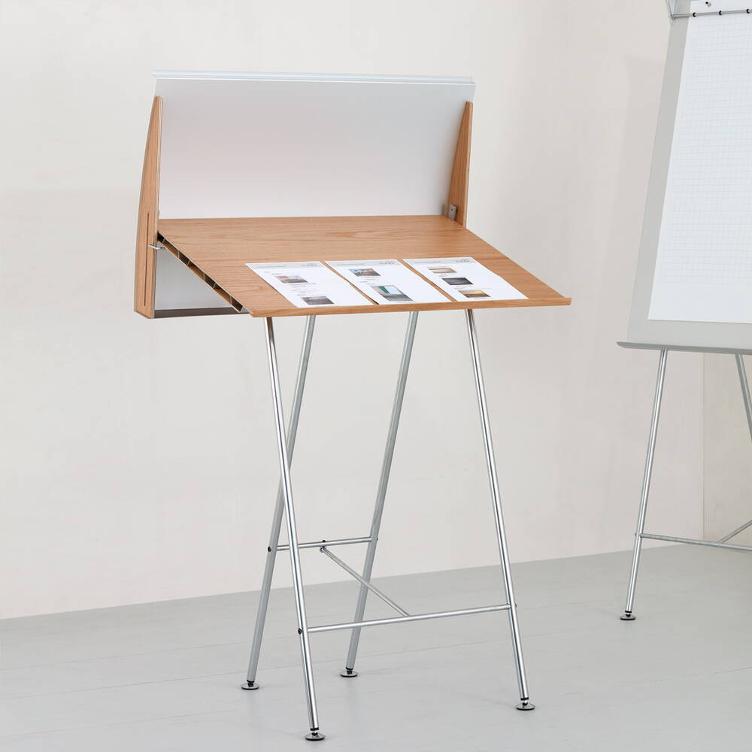 Unistehpult von Atelier Alinea, Atelier Alinea, Ueli Biesenkamp, Tisch, Wohnmöbel