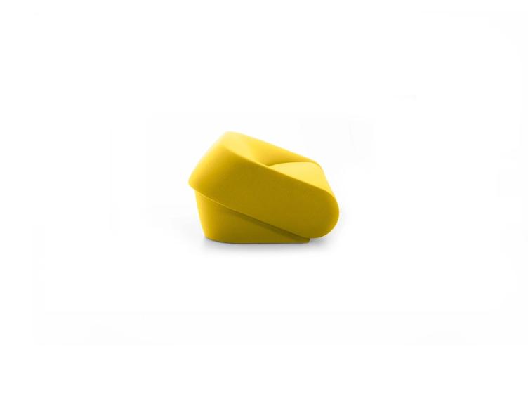 Up-lift Sofa von Prostoria | Schlafsofa, Prostoria, Sofa, Wohnmöbel