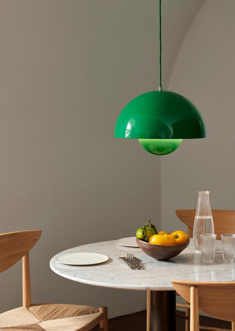 Flowerpot VP7 Pendelleuchte von Verner Panton | Ø 37 cm, &Tradition, Verner Panton, Hängeleuchten, Leuchten